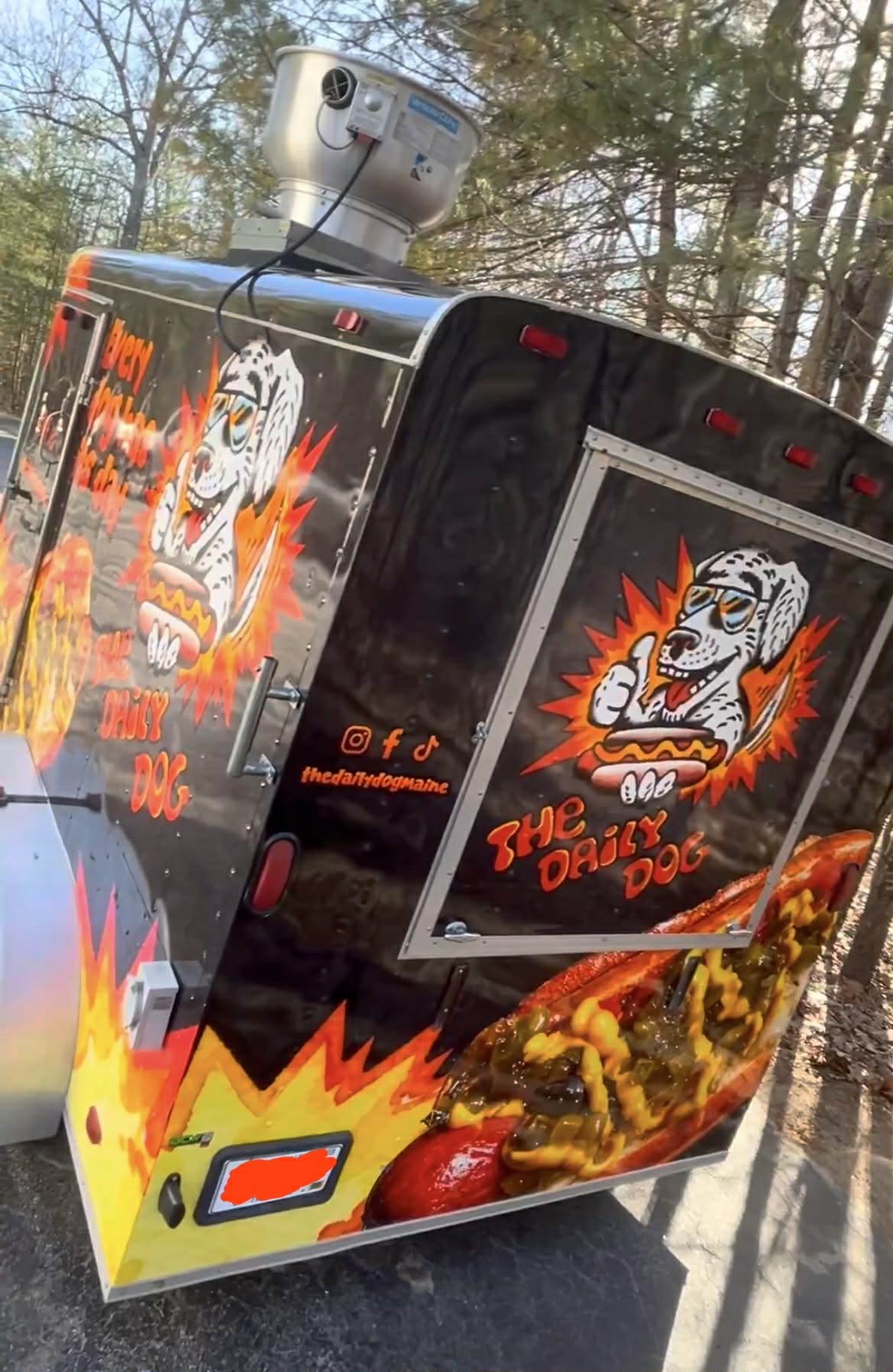 The Daily Dog food truck